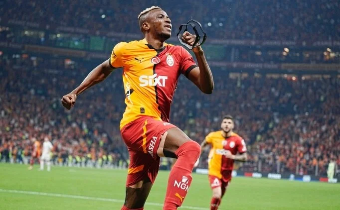 Galatasaray'dan Antalyaspor kar��s�nda rahat galibiyet!