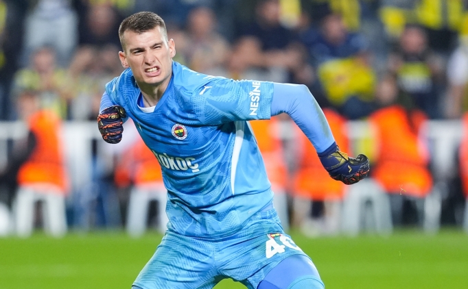 Fenerbah�e'de Livakovic'e tak�m aran�yor