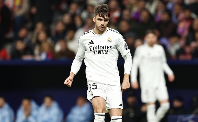 Be�ikta� g�z�n� Real Madrid'in gen� y�ld�z�na dikti