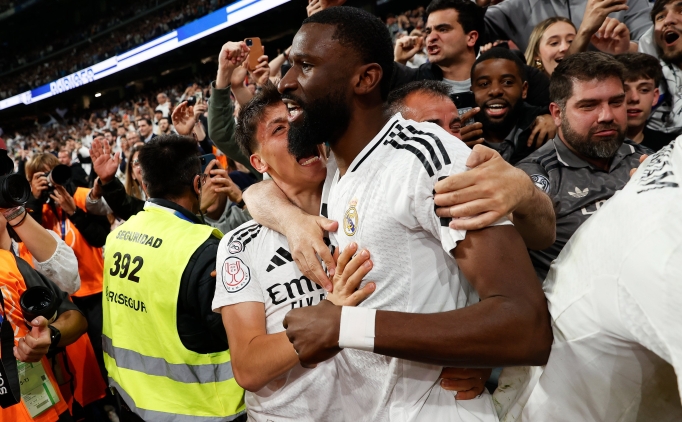 Antonio R�diger: 'Yedi ayd�r a�r�yla oynuyordum'