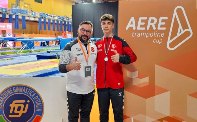 Milli cimnastik�i Sinan Cankurt, g�m�� madalya kazand�