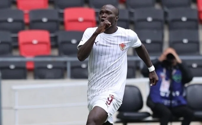 Kocaelispor'da Aboubakar engeli