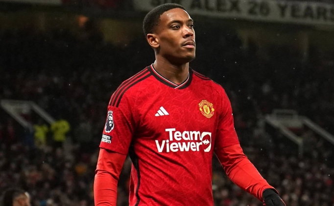Anthony Martial iin Sper Lig srprizi!