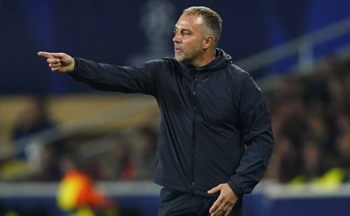 Hansi Flick'ten yeni kontrat konusunda a��klama!