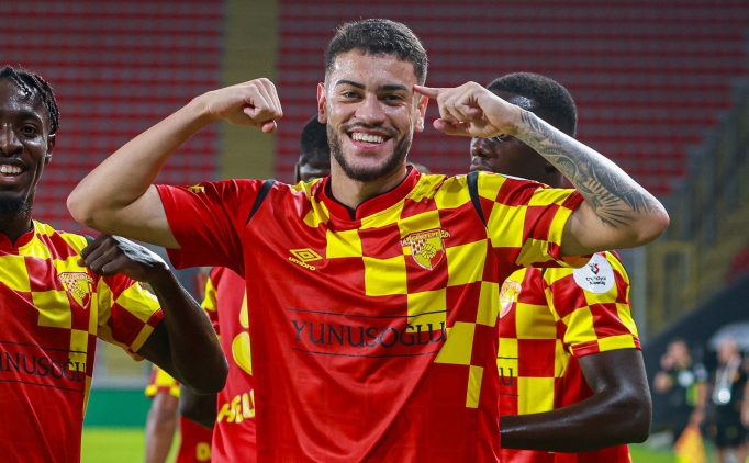 Gztepe'de Romulo ov devam ediyor