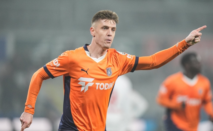 T�rkiye'den Katar'a gidiyor: Piatek!