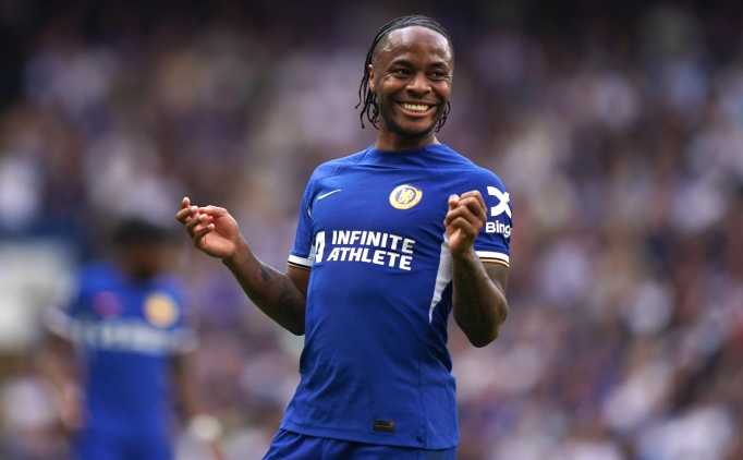 Fulham, Raheem Sterling transferinde harekete geti