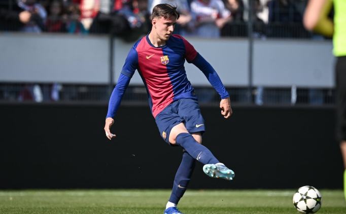 Barcelona U19 futbolcusu Eman Kospo: 'T�rkiye'deki herkes benim karde�lerim'