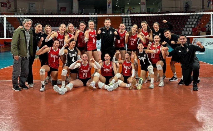 Be�ikta� Voleybol Tak�m�'nda 16 ayr�l�k!