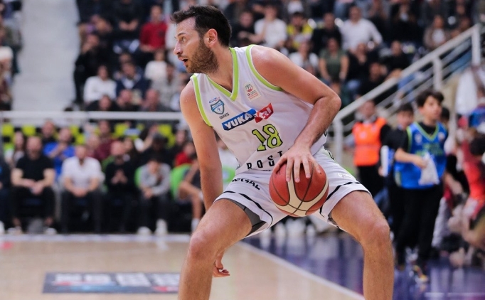 Merkezefendi basketbolda kurtulu� pe�inde