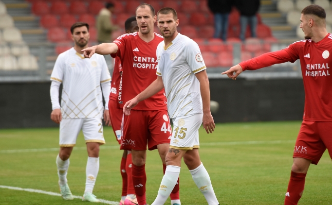 Manisa FK, ��l� averajla 1. Lig'de kald�!