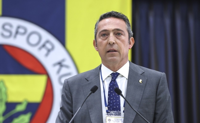 Fenerbah�e'de imza s�reci h�zland�!