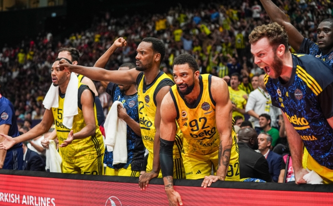 Nicole Melli: 'Geri geldi�im ilk y�l �ampiyon olduk'