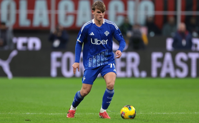 Cesc Fabregas'tan Nico Paz i�in Real Madrid'e yan�t!