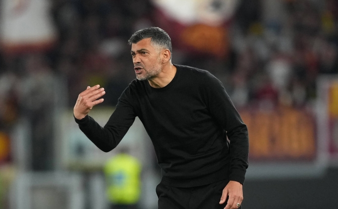 Milan ve Concei��o ayr�l��� resmile�ti