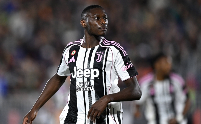 Newcastle United'dan Kolo Muani hamlesi