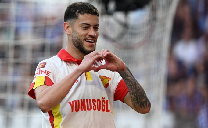 Romulo, rekor bonservisle Leipzig yolcusu!