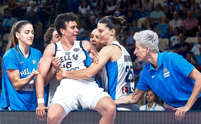 Yunanistan, �svi�re'yi rahat ge�ti