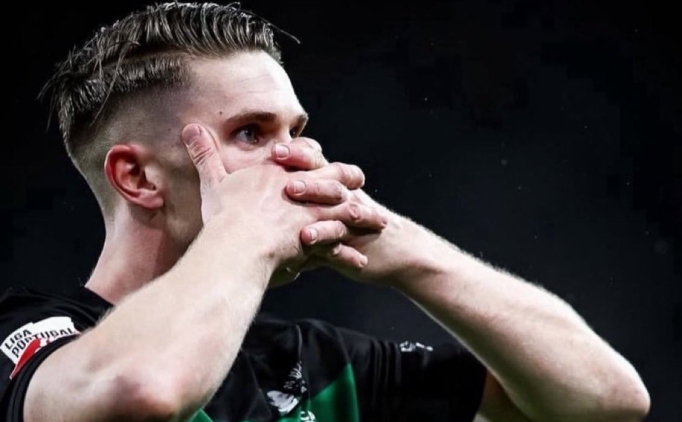 Gy�keres'ten Manchester United'a ret!