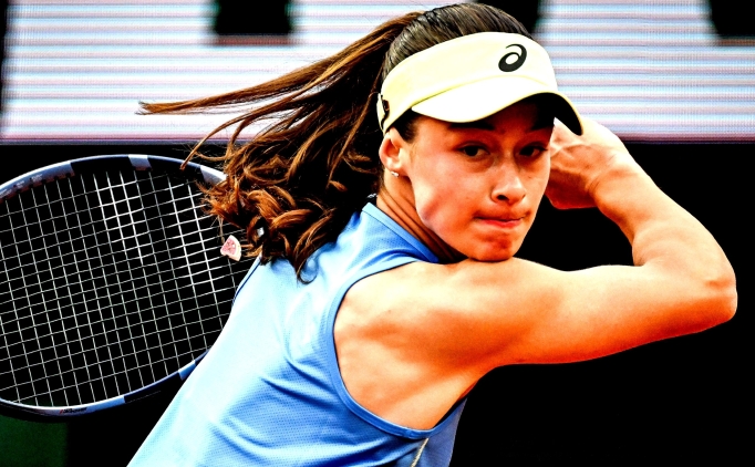 Zeynep S�nmez'in Wimbledon 3. turundaki rakibi Alexandrova oldu