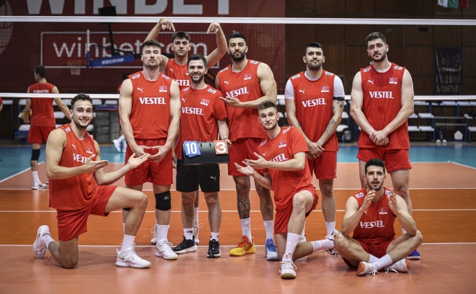 A Milli Erkek Voleybol Tak�m�'n�n Milletler Ligi 2. hafta kadrosu a��kland�
