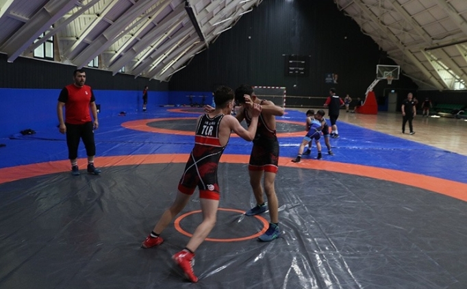 Milli g�re��ilerden, Avrupa 15 Ya� Alt� �ampiyonas�'nda 3 madalya daha