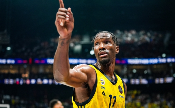 Nigel Hayes-Davis'ten Fenerbah�e'ye veda payla��m�