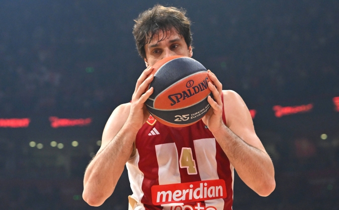 Milos Teodosic, basketbolu b�rakt�!