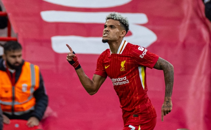 Al Nassr, Luis Diaz'� g�z�ne kestirdi