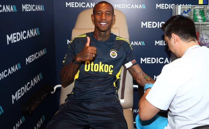 Fenerbah�e'de sa�l�k kontrolleri ba�lad�