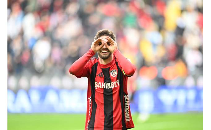 Beikta'n yeni gndemi: Arda Kzlda