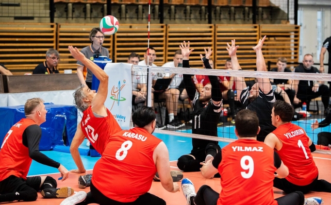 Oturarak Voleybol Erkek Milli Tak�m�'ndan 2 ma�lubiyet!