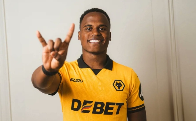 Wolverhampton, Arias'� duyurdu!