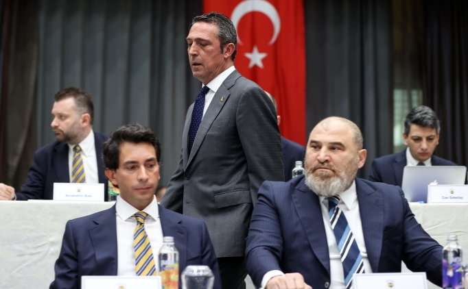 Serta� Komsuo�lu: 'Tarih tekerr�rden ibarettir'