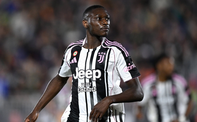 Tottenham, Kolo Muani i�in anla�t�!