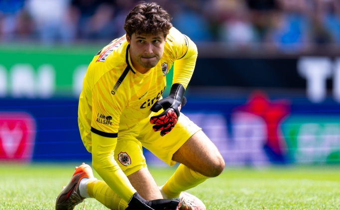 Manchester United, Lammens transferinde sona yak�n