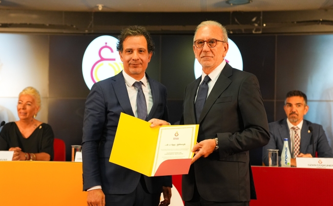 Galatasaray'�n hedefi: 5. y�ld�z ve �ifte kupa!