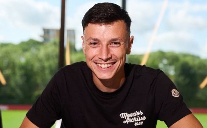 Feyenoord, Anel Ahmedhodzic'i resmen aklad!