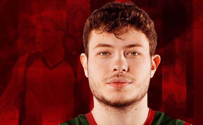 Kar��yaka Basketbol, Ege �z�elik'i kadrosuna katt�