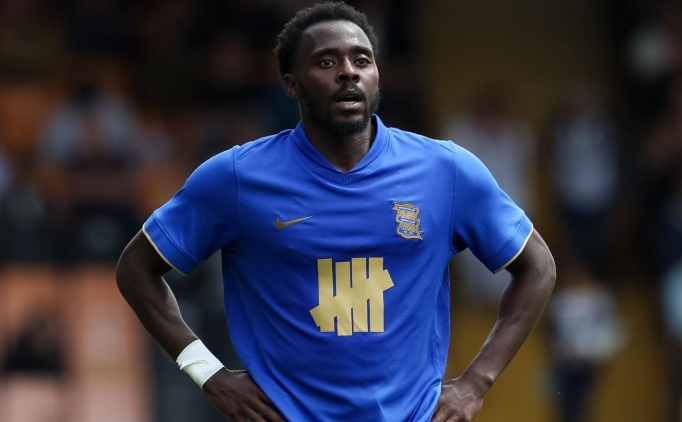 Osayi Samuel'den Fenerbah�e payla��m�!