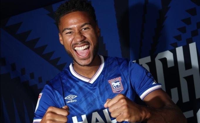 Ipswich, Cajuste'yi kiralad�!