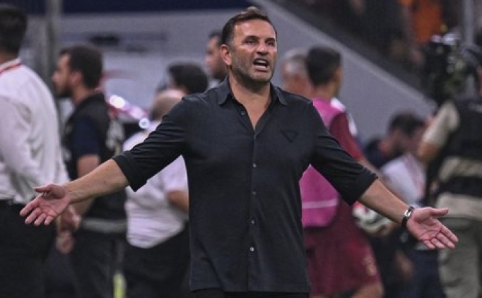 Okan Buruk: 'nce kaleci ve savunmac'