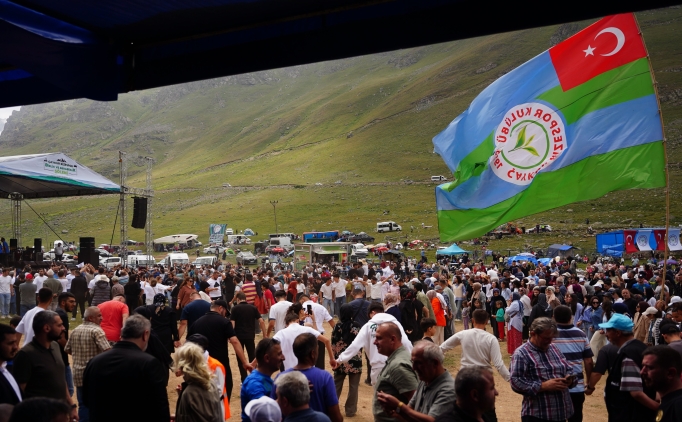 Rizespor Kulbnden 'Birlik ve Beraberlik leni'