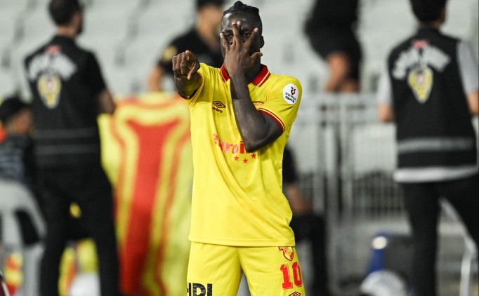 G�ztepe'de Olaitan y�ld�z�n� parlat�yor!