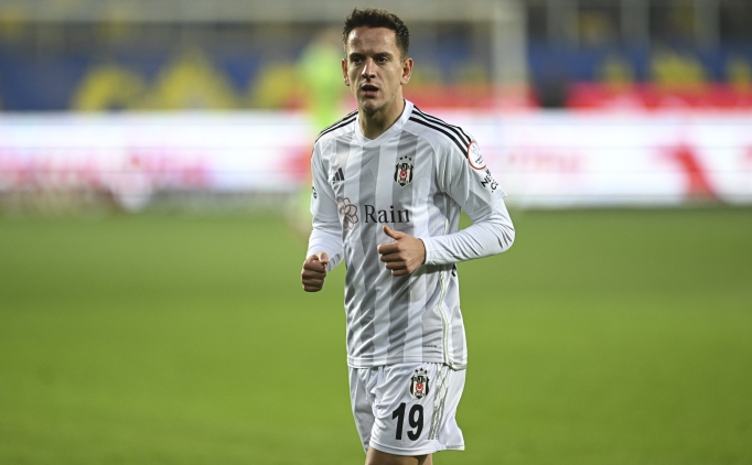 Be�ikta�'ta Amir Hadziahmetovic, Hull City'ye kiraland�!