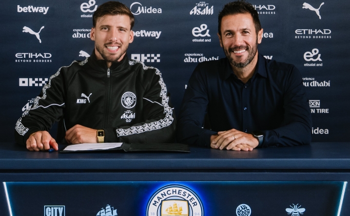 Manchester City,  Dias ile s�zle�me yeniledi