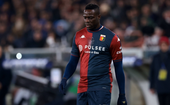 Balotelli: 'talya'da kalmak istiyorum'
