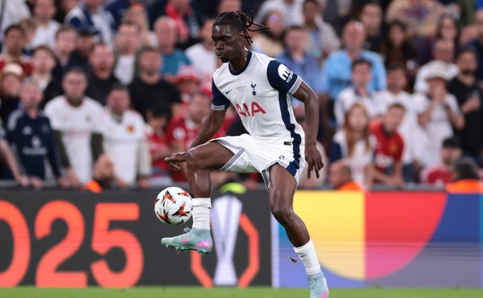 Galatasaray'da Bissouma transferine fiziksel endi�e!