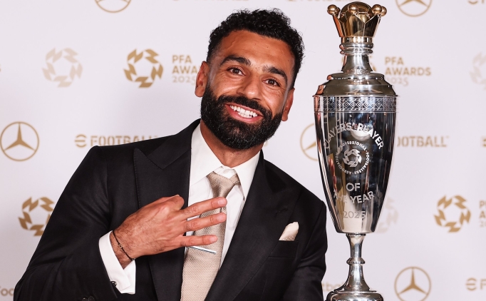 �ngiltere'de y�l�n futbolcusu Salah oldu