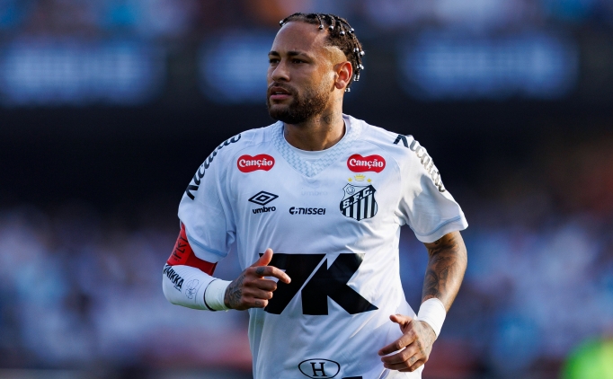 Neymar'dan Hikmet Karaman payla��m�